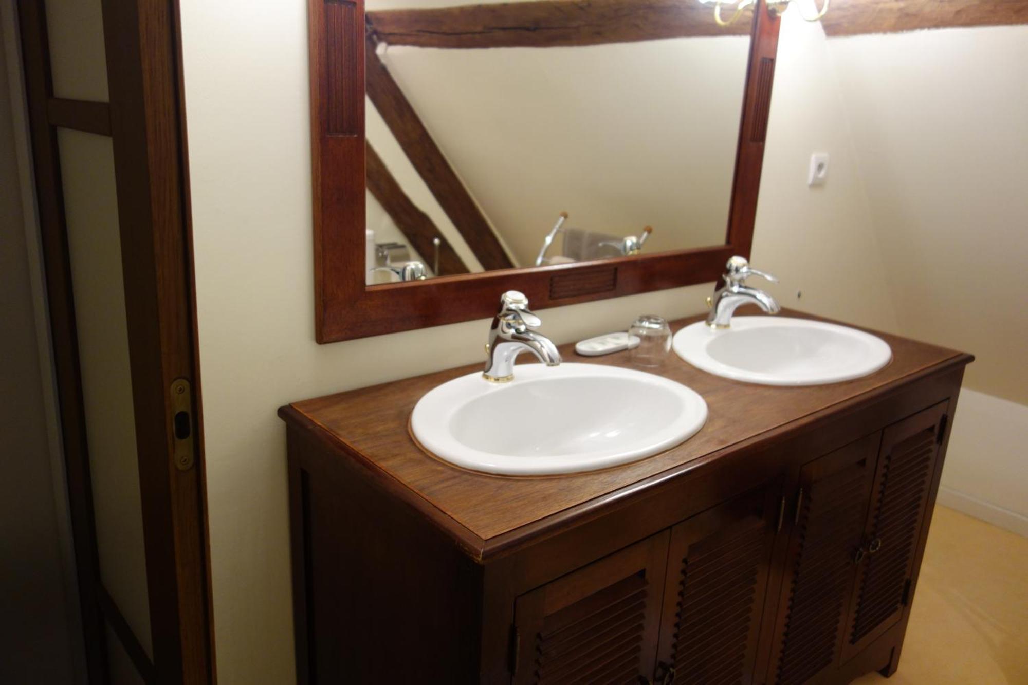 Châteauroux Le Fassardy B&B 외부 사진